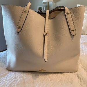COACH cream tote- like new